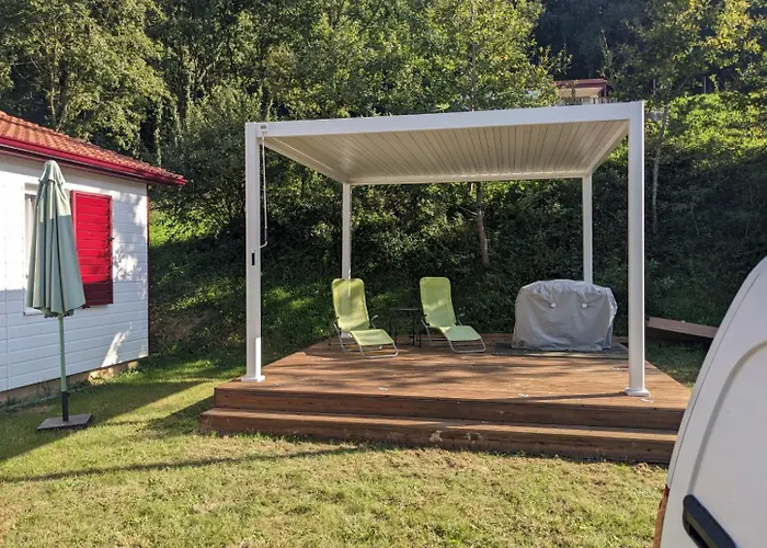 Erreka Pays Basque Alpesi faház Hasparren